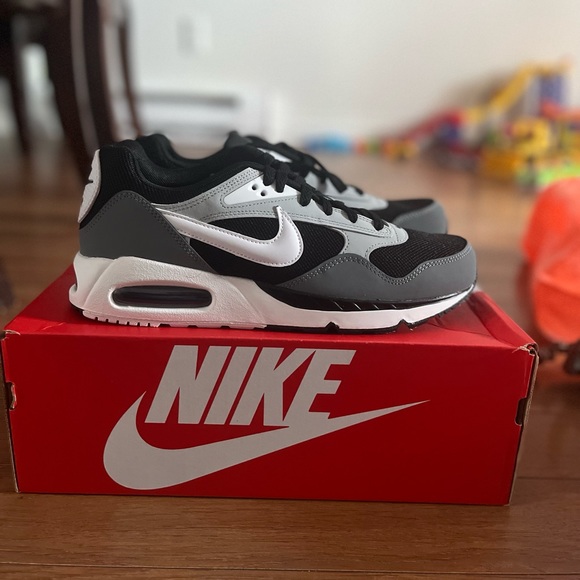 Nike Air Max Correlate - Picture 4 of 4